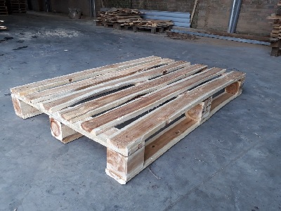1,3 Tons 4-Lifting Direction Acacia Wood Pallet